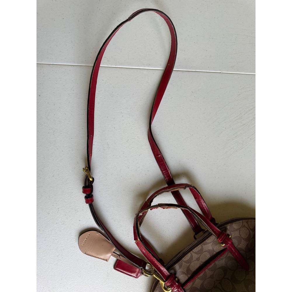 Coach purse - Picture 6 of 16